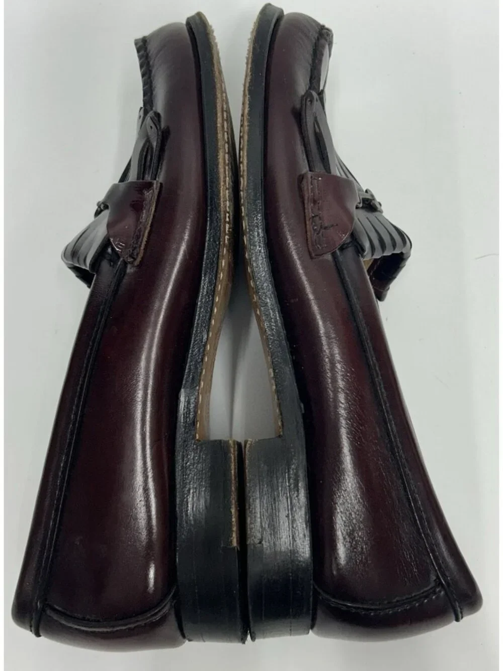 G.H. Bass Weejuns Leather Loafers Womens 8 AA Kiltie Oxblood Burgundy USA